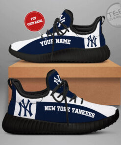 New York Yankees Custom Sneakers 08