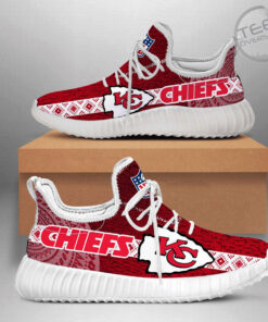 The best selling Kansas City Chiefs shoes 11