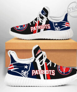 The best selling New England Patriots shoes 07 1